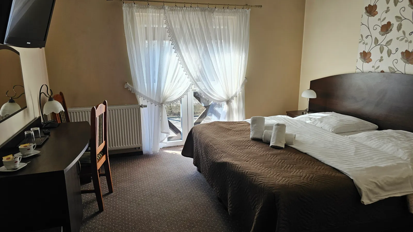 Pokój noclegowy w Zajeździe Harasówka w Gniewkowie