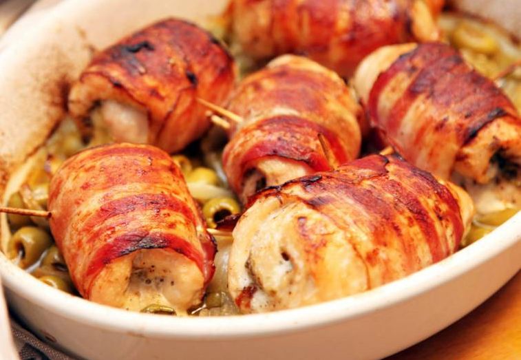 Roladki drobiowe z serem i pomidorami suszonymi w boczku (2szt./sztuka 80g)