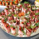 Papryka faszerowana serkiem ricotta w szynce szwrcwaldzkiej (3szt)